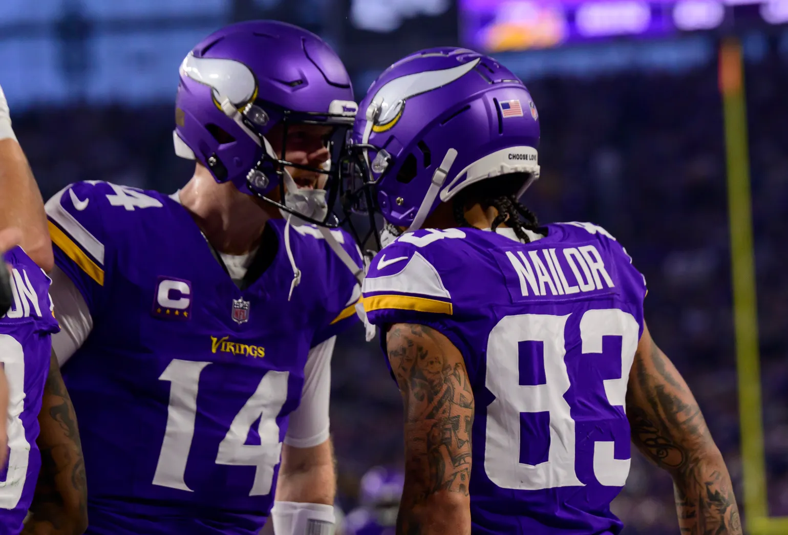 Vikings hold on for win over Packers to set up pivotal game with Lions