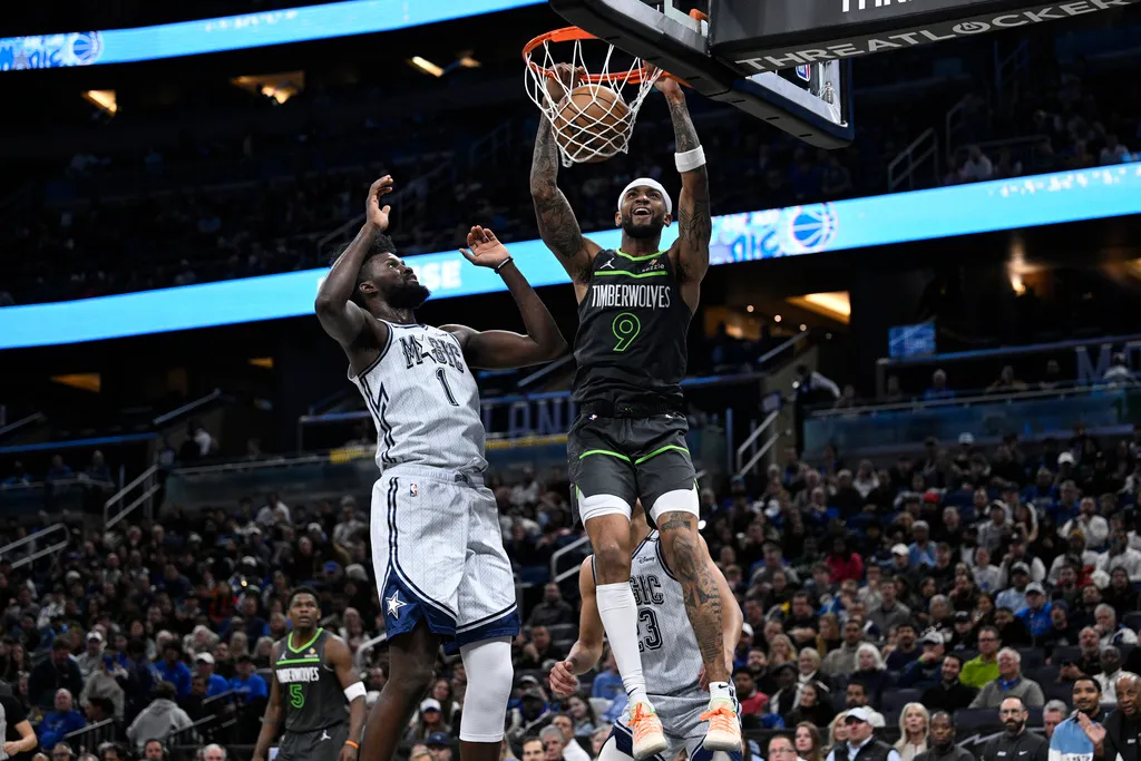 Timberwolves win third straight, continue to climb West standings Timberwolves win third straight, continue to climb West standings