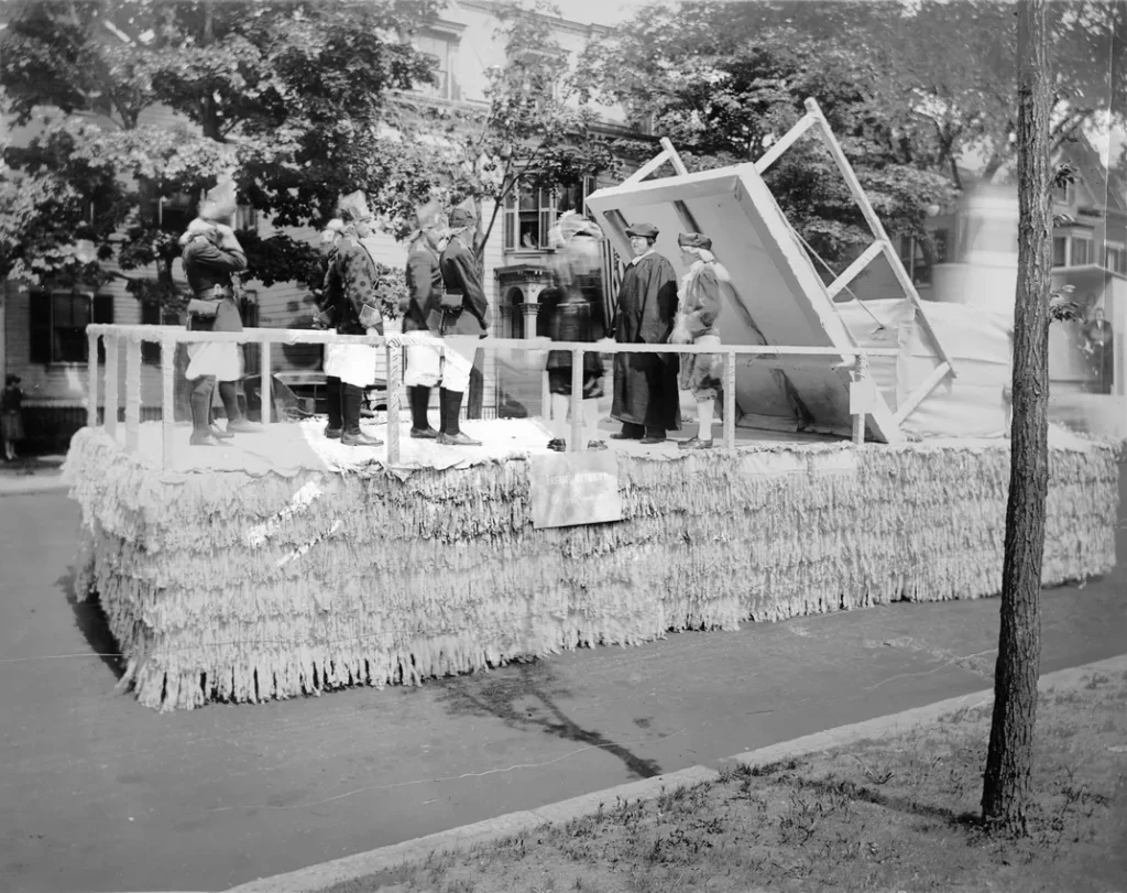 A float commemorating Leslie's Retreat in a 1926 parade in Salem | Salem State University Archives and Special Collections under CC BY 2.0