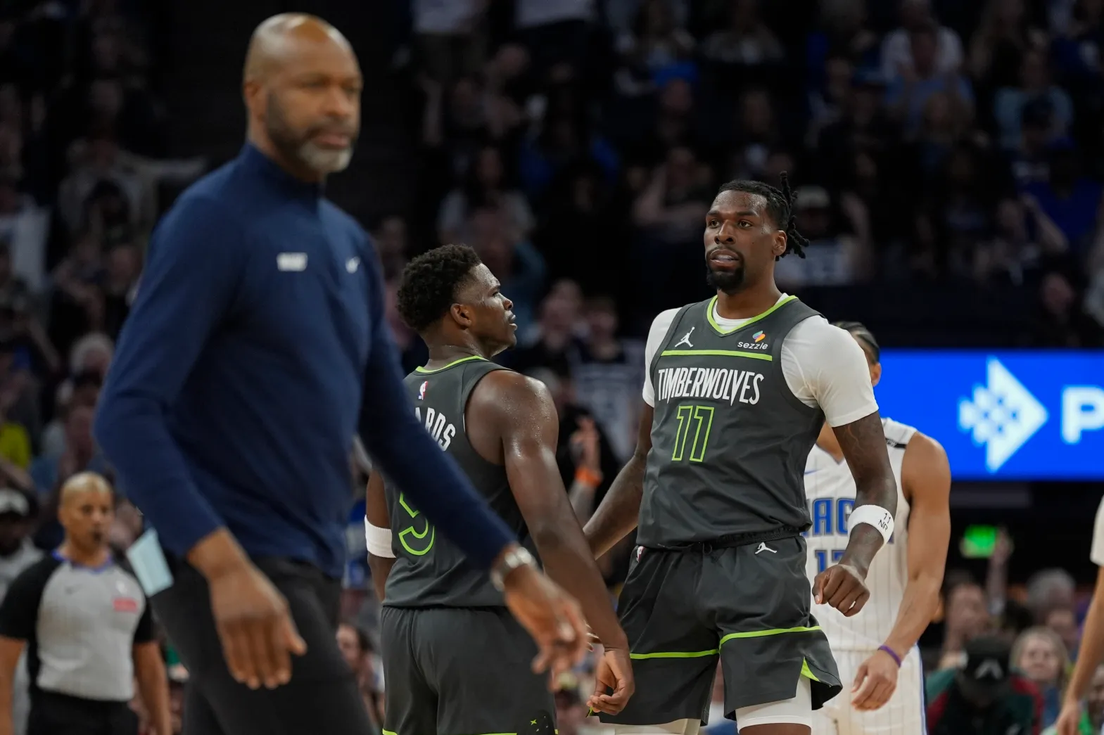 Wolves win 7th straight Wolves win 7th straight