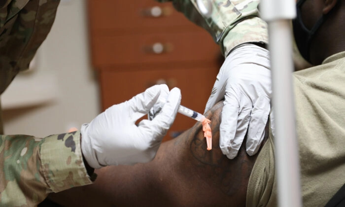 Military reenlisting those that refused COVID-19 ‘vaccine’ Military reenlisting those that refused COVID-19 ‘vaccine’