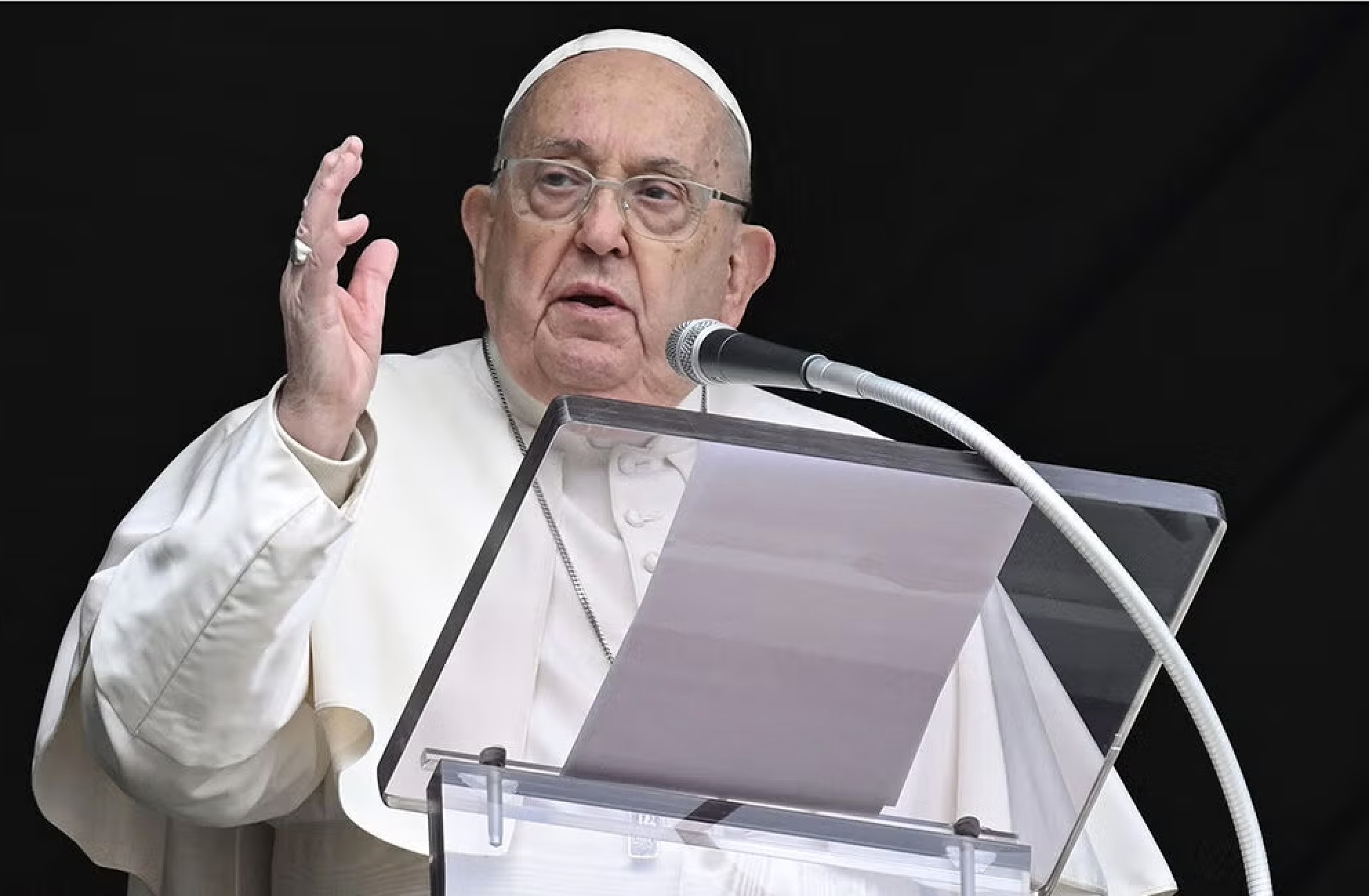 Pope Francis dies at 88 Pope Francis dies at 88
