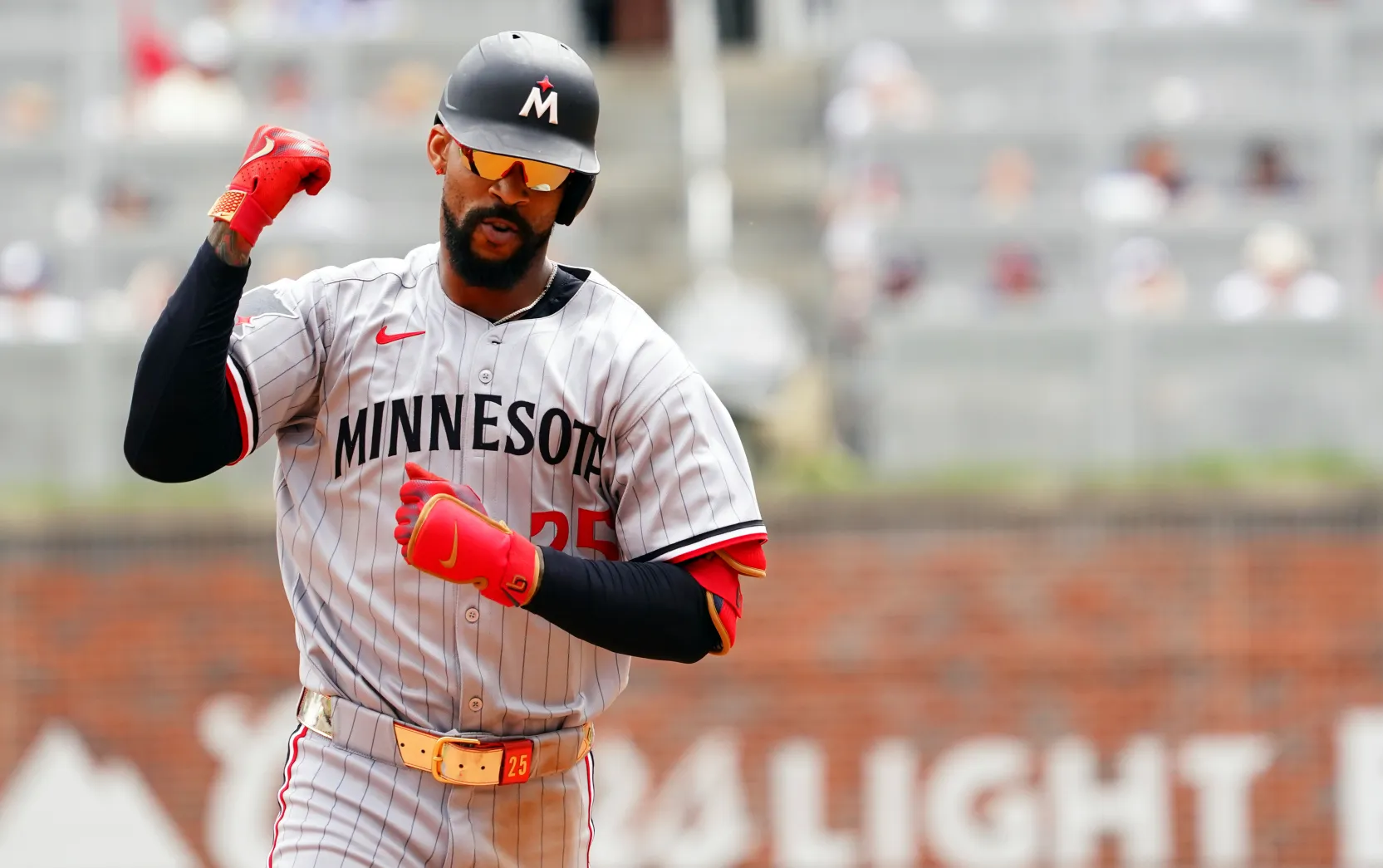 Buxton homers again, but Braves sweep Twins Buxton homers again, but Braves sweep Twins